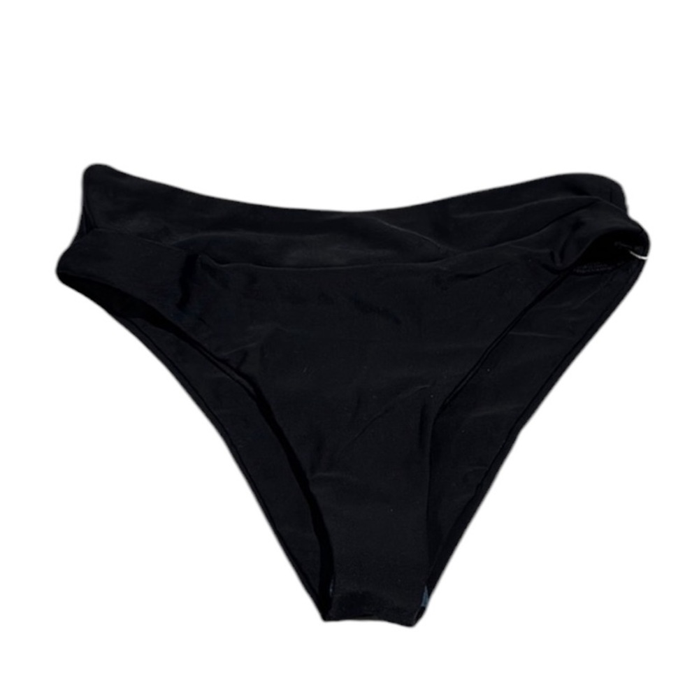 58. Lychee Swimwear Black Bikini Top